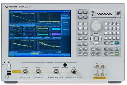 acheter Analyseur argenté de source de signal d'E5052B, analyseur pratique de signal de réseau fabrication en ligne