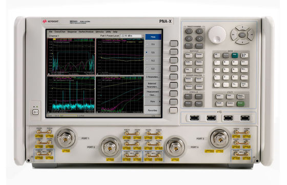 acheter Analyseur de réseau micro-ondes Keysight Agilent N5244A PNA-X avec plage de fréquences de 10 MHz à 43,5 GHz et plage dynamique >110 dB fabrication en ligne