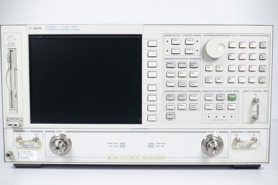 acheter Analyseur de réseau à paramètres S sur rack monté en usine avec une plage de fréquences de 50 MHz à 20 GHz fabrication en ligne
