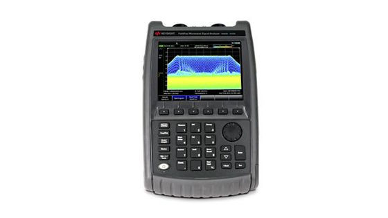 acheter N9963B Analyseur de spectre des micro-ondes FieldFox Portable à portée de main 54 GHz avec bande passante de 120 MHz fabrication en ligne