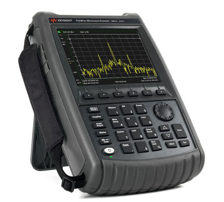 acheter Keysight N9951A FieldFox analyseur à micro-ondes portatif 44 GHz 2 ports en pleine condition de travail pour l'analyse fabrication en ligne