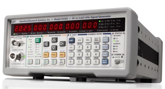 acheter Générateur de signal RF de la série SG380 SRS avec une plage de fréquences de 2 25 GHz et une base de temps OCXO fabrication en ligne
