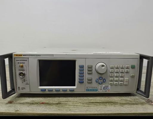 acheter Source de référence RF Fluke 9640A Series Multi-Product Calibrator avec une plage de fréquences de 1 mHz à 4 GHz en état d'occasion fabrication en ligne