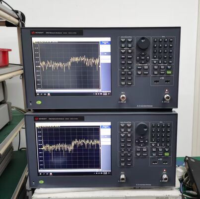 acheter Analyseur de réseau vectoriel de paillasse abordable Keysight E5063A avec jeu de test à 2 ports et plage de 100 kHz à 18 GHz fabrication en ligne
