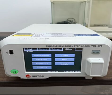 acheter Laser accordable Santec TSL-570 haute puissance avec puissance de sortie de 20 dBm, vitesse de balayage de 200 nm/s et plage d'accord de 1260-1360 nm / 1500-1630 nm fabrication en ligne
