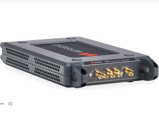 acheter Keysight P9375A Analyseur de réseau vectoriel USB d'occasion avec 2 ports et une plage de fréquences de 300 kHz à 26,5 GHz fabrication en ligne