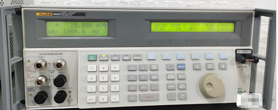 calcul automatique d'erreur de mètre de calibreur multi de fonction d'oscilloscope du flet 5800A
