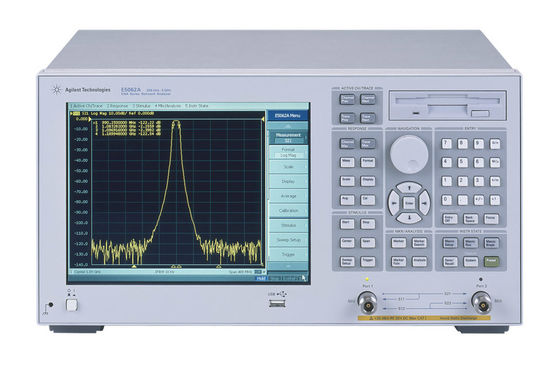 Fréquence 300kHz-3GHz d'analyseur de réseau d'E5062A ENA-L rf avec l'impédance de port d'essai de 50 ou 75 ohms