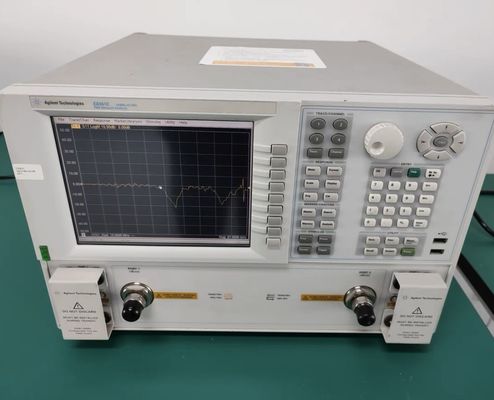 Analyseur de réseau utilisé d'Agilent E8361C PNA 10 mégahertz à l'essai 67GHz universel