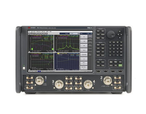 Keysight (Aglient) N5249B PNA-X analyseur intégré de réseau à micro-ondes 900 Hz / 10 MHz à 8,5 GHz