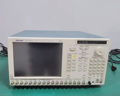Tektronix AWG5014C Générateur de forme d'onde arbitraire 1.2 Gsample par seconde 14 bits Résolution 4 canaux