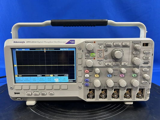 Tektronix DPO2014 Analogue Digital Phosphor Oscilloscope 4 Channel avec 100 MHz 1GS/s
