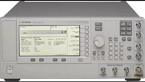 Keysight Agilent E8257C PSG CW et générateur de signal analogique Pré-Possédé avec une plage de fréquences de 250 KHz à 40 GHz