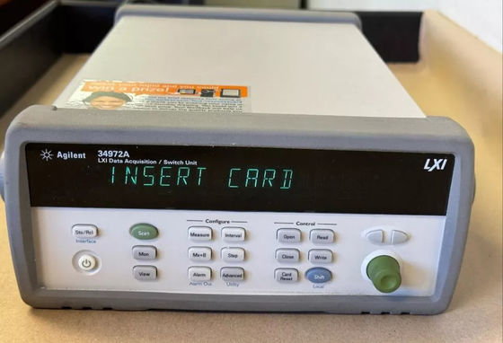 Keysight Agilent 34972A LXI Unité d'acquisition de données avec 1 Gbit LAN et USB 2.0 entièrement testé
