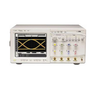 Keysight Agilent DSO80404B Infiniium Oscilloscope haute performance avec bande passante de 4 GHz 40 GSa/s Taux d'échantillonnage et niveau de bruit le plus bas
