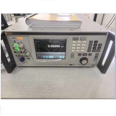 Générateur de signal Fluke 5730A Calibrateur multifonctionnel haute performance