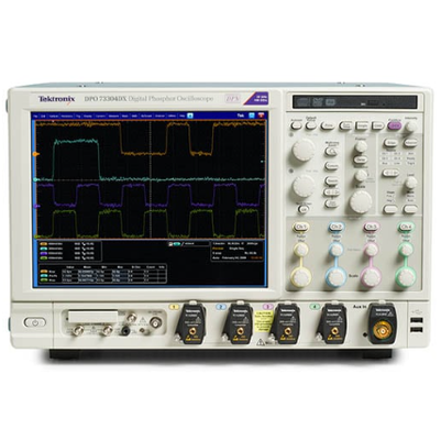 MSO/DPO70000DX Oscilloscope à signal mixte avec bande passante de 8 GHz, taux d'échantillonnage de 100 Gs/s et 4 canaux analogiques numériques 16
