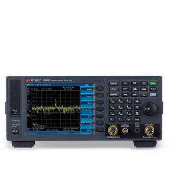 Keysight Agilent N9322C analyseur de signal et de spectre de niveau de banc avec une plage de 9 kHz à 7 GHz et -152 dBm DANL pour la mesure de la puissance du canal